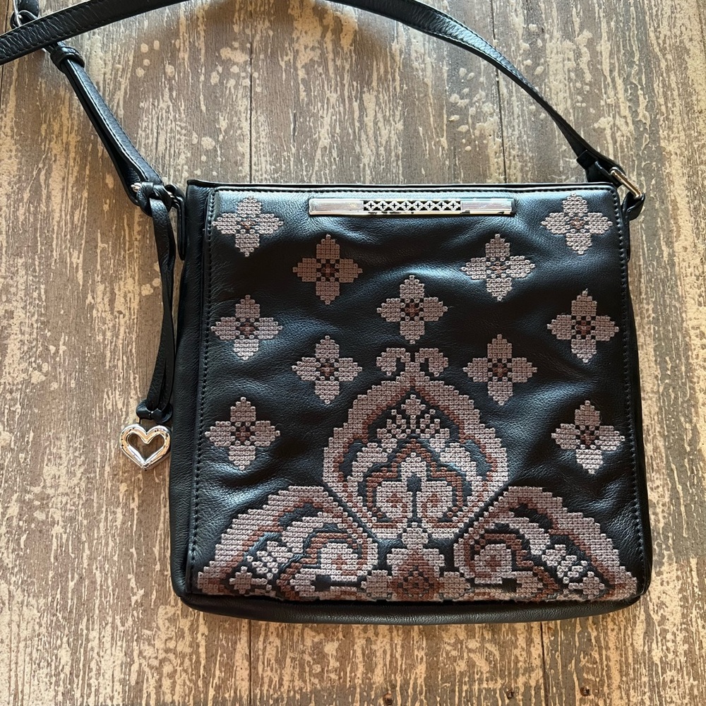 Brighton cross body organizer black with cross stitch design